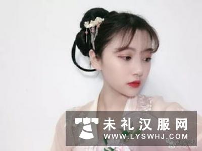 花神泪发型教程温婉贤淑跟襦裙齐胸很搭配