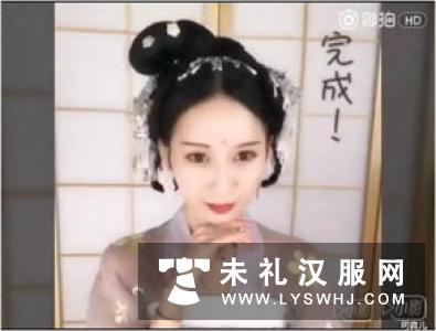 花神泪发型教程温婉贤淑跟襦裙齐胸很搭配